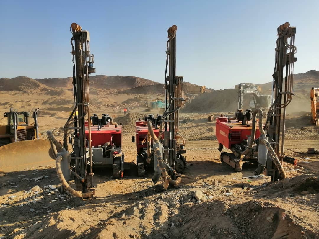 معدات التعدين الحديثة